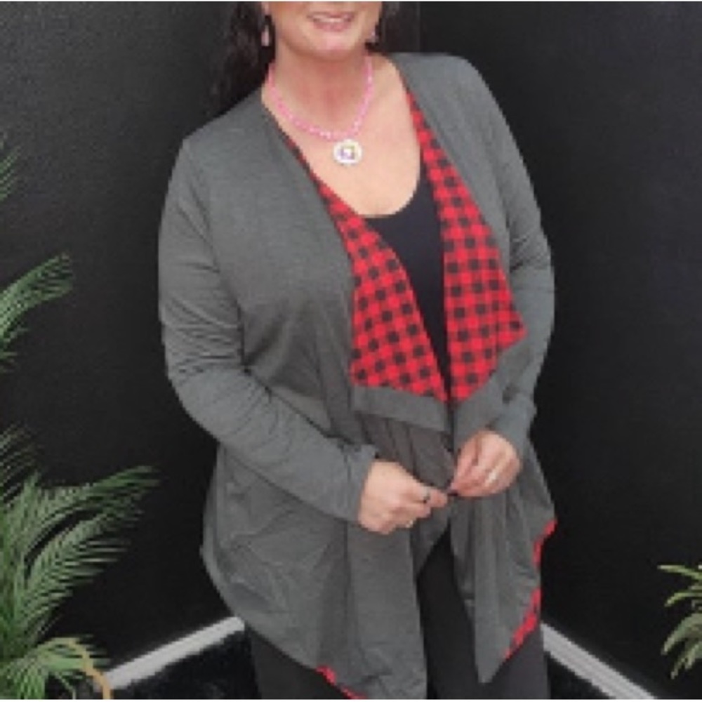 Yahada Red Plaid and Gray Drape Cardigan New Size 1X